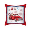 Housse de coussin patriotique USA avec camion rouge vintage et drapeau sur fond bois - Vintage USA Pickup (TPR475-37)