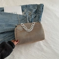 Pochette de soirée dorée champagne avec strass et double chaîne argentée - Or