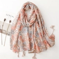 Damen Schal aus Baumwolle und Leinen mit Blumenmuster und Silberfaden in Pink - Pink-Orange Florales Muster (SL2309-010)