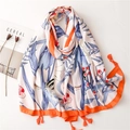 Châle de plage fleuri avec pompons orange et motifs de feuilles bleues sur soie - 180*90CM / Bordure Orange Vif (SL2303-005)