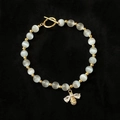 Pulsera de cuentas ojo de gato con colgante de abeja dorada y cierre de palanca - Pulsera con Cierre de T y Colgante de Abeja