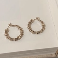 Détails de boucles d'oreilles rondes torsadées avec une finition dorée café vintage - Créole Style Torsadé Dorée (A-1209)