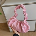 Chic pink pleated cloud bag for women made of soft PU leather with matching handle - Pink