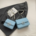 Light blue quilted shoulder bags with pearl metal chain and gold ring closure in two sizes - Small / Blue