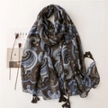 Sciarpa da donna in cotone e lino con motivo paisley marrone e bordi con nappe - Stile Blu Nero (SL2204-005蓝黑)