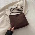 Sac seau en daim marron avec broderie tendance et bandoulière à nœuds décoratifs - Marron