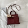 Sac fourre-tout bordeaux vintage en daim et cuir brillant avec charme peluche - Avec Pendentif / Rouge