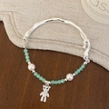 Elegante bracciale con cerchio d'argento, perle verdi e ciondolo a forma di orso - Stile Perla Con Ciondolo a Orsetto in Cristallo Verde