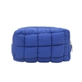 Trousse de maquillage bleue matelassée au design bouffant avec fermeture éclair métal - Bleu
