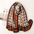 Écharpe à motif carrosse marron et orange en coton et lin avec bordures rayées - Caramel