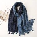 Sciarpa vintage in cotone e lino con fiori e nappe blu e motivo etnico per la protezione solare - Stile Nappina Floreale Patchwork Blu a Pois (SL2105-011)