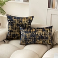 Set di cuscini in velluto blu navy con lamina d'oro su divano beige - Quadrato / Blu scuro