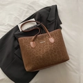 Bruine tote bag met luipaardprint van mat suède textuur met dunne schouderbanden - Bruin