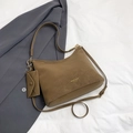 Bolso tote retro café marrón con estuche pequeño a juego y acabado en cuero texturizado - Marrón