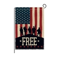 Bandiera da giardino patriottica con sagome di soldati e design della bandiera USA - Stile Silhouette di Soldato Free (HYQ057-1)