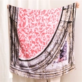 Sciarpa boho in cotone e lino con stampa totem geometrica vintage e frange - Rosa