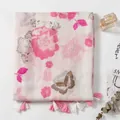 Écharpe légère en coton et lin avec imprimé papillon rose et bords à franges - Style Imprimé Floral Papillon Rose (S17328) / 180x100cm