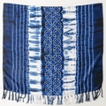 Ethnic σάλι tie-dye σε μπλε και λευκό με γεωμετρικά σχέδια και κρόσσια στις άκρες - Συμμετρικό Σχέδιο Δακτυλίου Μπλε Λευκό (10)