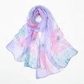 Elegante sciarpa in georgette lavanda con delicate stampe floreali rosa e bluette - 160x50cm / Viola (XQ503-6#)