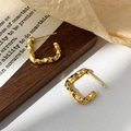 Minimalist square open hoop earrings with gold hammer texture in modern geometric style - Gold