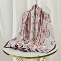 Ethno-Schal mit Paisley-Muster in Rotbraun und Beige aus seidigem Material - Burgunderrot