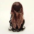 Broderie détaillée du bandana en dentelle marron avec motifs de roses et maille fine - 15# Café