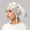 Weiße Hijab-Kappe mit Goldstickerei, bunten Perlen und langen Perlenfransen - Weiß (MSL214-2#)