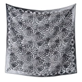 Pañuelo cuadrado con estampado de leopardo y borde decorativo en gris y negro. - 110*110cm / Estampado de Leopardo Negro Gris Blanco (31#)