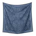 Elegante pañuelo cuadrado de poliéster azul oscuro con motivo floral y borde decorado - 110*110cm / 77# (Gris azulado oscuro con flores dibujadas a mano)