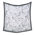 Elegante pañuelo cuadrado de poliéster blanco con estampado gris y borde sólido - 110*110cm / Patrón Creciente Abstracto Blanco Gris (61#)