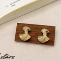 French vintage twisted gold earrings with hammered texture and white pearls for women - Hammered Twisted Pearl Gold (A-701)