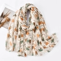 Écharpe style japonais avec imprimés de chats mignons et tissu voile doux pour femme - Style Chat de Dessin Animé Flocon de Neige d'Hiver Fond Blanc Cassé (XS002-2#)