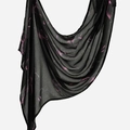 Detail eines schwarzen Bali-Garn-Schals mit rosa abstrakten Mustern und feiner Saumnaht - Schwarz-Rosa-Lila Abstrakt Stil (YW537-1#)
