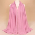 Châle en mousseline rose avec strass brillants et bordure en chaîne dorée - 180x70cm / Rouge Cuir