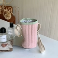 Borsa termica trapuntata rosa per borraccia con bordo verde e tracolla regolabile - Rosa carne