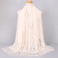 Châle en dentelle crème élégant avec motifs floraux et longues franges - Poche zippée