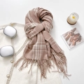 Pink and beige plaid tassel scarf made of thick cashmere-feel fabric for winter warmth - 65-180CM / Orange Pink