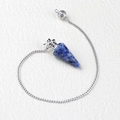 Kegelförmiger Pendel aus blauem Naturstein mit Silberkette für Meditation und Yoga - Blaupunktstein
