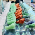 Diverses figurines de crâne de dragon de 2 pouces en pierres fines naturelles - Opale (Synthétique)