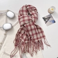 Sciarpa classica a quadri bordeaux e beige con lunghe frange in finitura tipo cashmere - Rosso