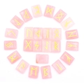 Set di rune in quarzo rosa con simboli nordici dorati per divinazione e meditazione - Quarzo rosa