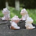 Set di quattro statuette di unicorno in agata fiore di ciliegio su roccia naturale - Piccolo Mostro in Agata Sakura (JC846)