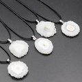 Natuurlijke zonnebloem agaat kristalschijfjes met radiale patronen voor DIY hangers - Kristalcluster Plak (JC895玛瑙水晶切片)
