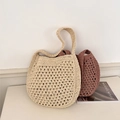 Borsa tote all'uncinetto in beige e marrone rossastro con trama a rete traforata - Bianco Sporco