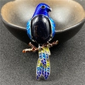 Squisita spilla ciondolo a forma di gazza con pietra blu e smalto colorato - Pietra del Sole Blu (Sintetico)