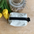 Estuche ligero de nailon crema para auriculares y accesorios con gancho negro - Blanco Roto