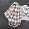 Écharpe classique à carreaux marron et blanc avec détails de franges pour l'hiver - 180cmx68cm / Khaki