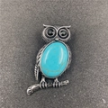 Broche hibou rétro avec pierre turquoise ovale et yeux en pierres noires, fini argenté - Turquoise Bleue Synthétique