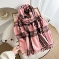 Sciarpa lunga a quadri classica rosa e marrone scuro con morbide nappe a frangia - Quadri Rosa e Marrone Scuro (1#)