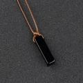 Collier minimaliste avec pendentif rectangulaire en obsidienne noire sur cordon brun - Obsidienne (Corde Marron)